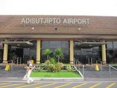 Bandar Udara Internasional Adi Sucipto